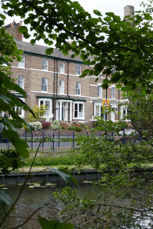 Monkbridge House Bed & Breakfast York Exterior photo